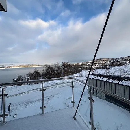 Sea View, 2 Bedroom * Tromso