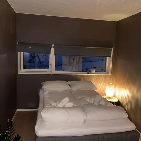 Sea View, 2 Bedroom Apartment *